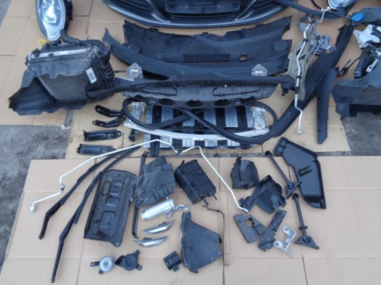 Miniatura: Face avant complète PORSCHE CARRERA 911 991 S Phase 2