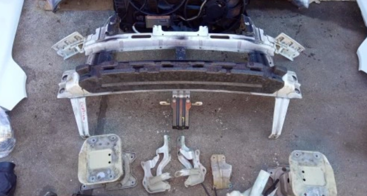 Miniaturebillede: Face avant complète Chevrolet Captiva Phase 2