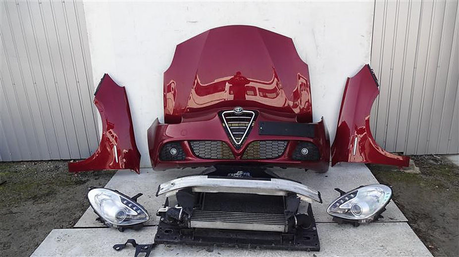 Dianteira ALFA ROMEO GIULIETTA