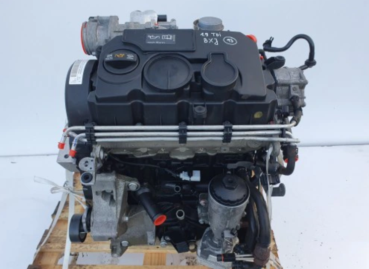 Miniature : Moteur complet  Volkswagen Touran 1.9 TDI 90 cv BXJ