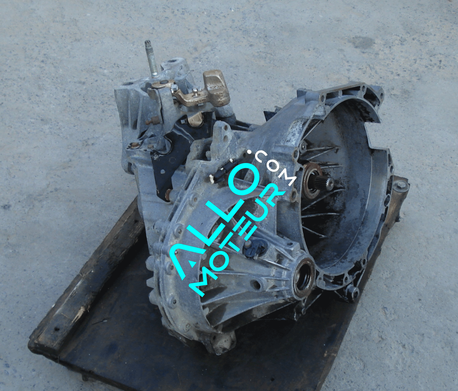 Boite de vitesses manuelle Ford Transit 2.0TDCI 3C1R7002AD