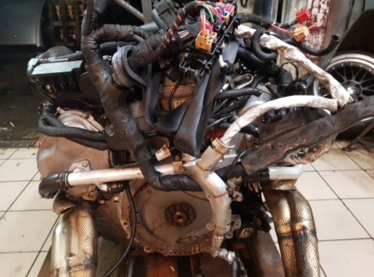 Moteur Audi S8 D3 5.2 FSI 450 cv V10 BXA