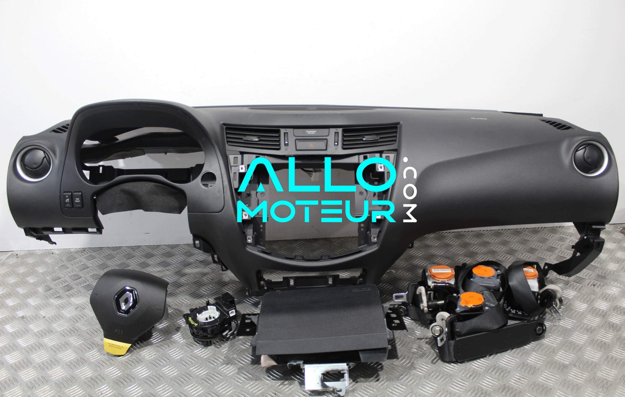 Tableau de bord complet RENAULT ALASKAN