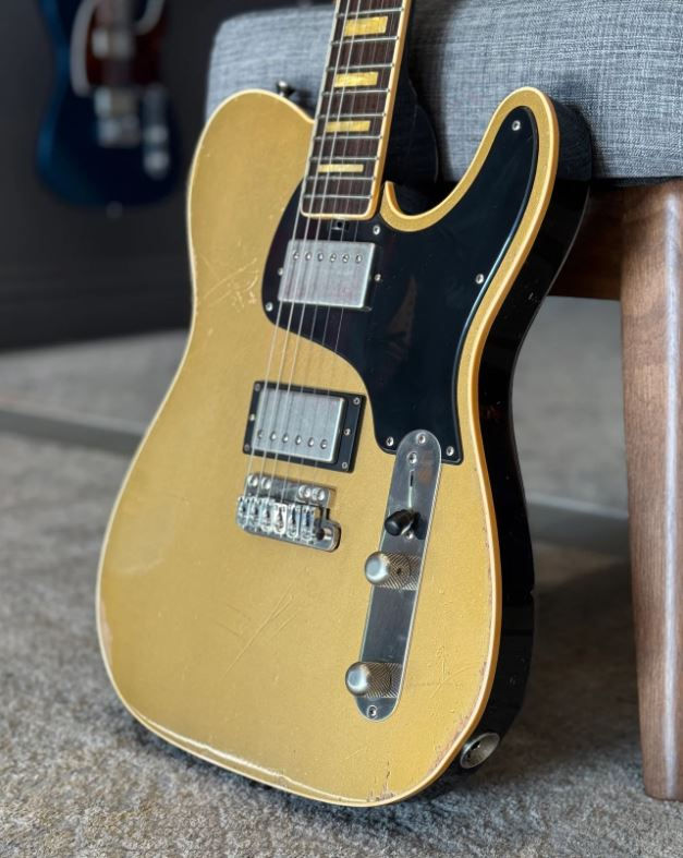 Thumbnail: Shabat LION JD VT - Justin Derrico Signature Model Black & Gold Top