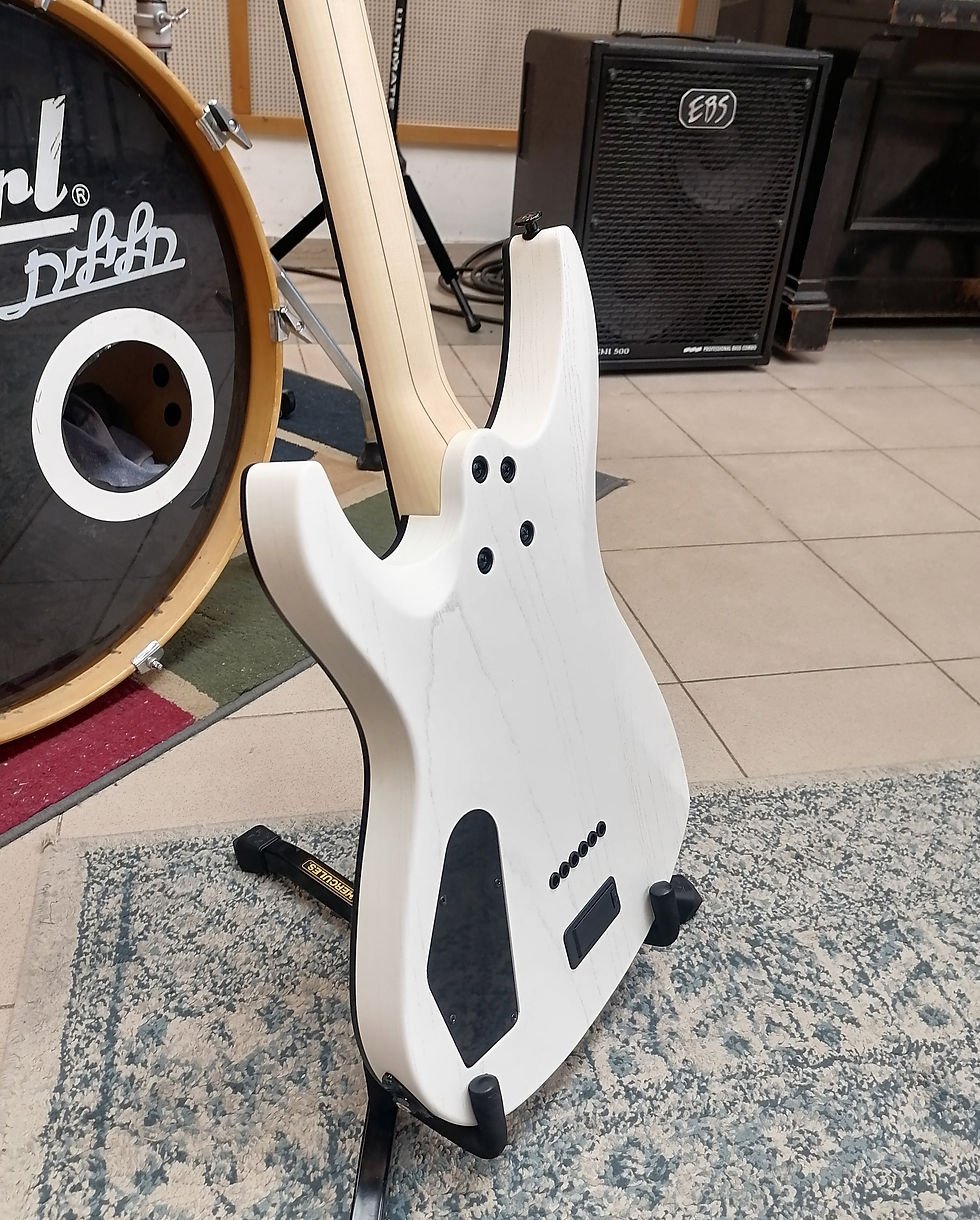Thumbnail: FGN MYTHIC JMY2-ASH-E Open Pore White