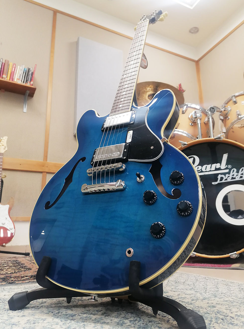 Thumbnail: FGN MASTERFIELD MSA-HP Semi Acoustic Blue Burst
