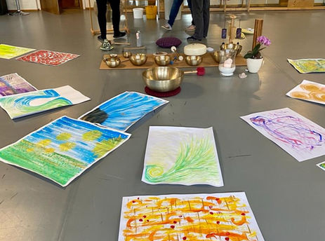 Stolz auf die entstandenen Werke.