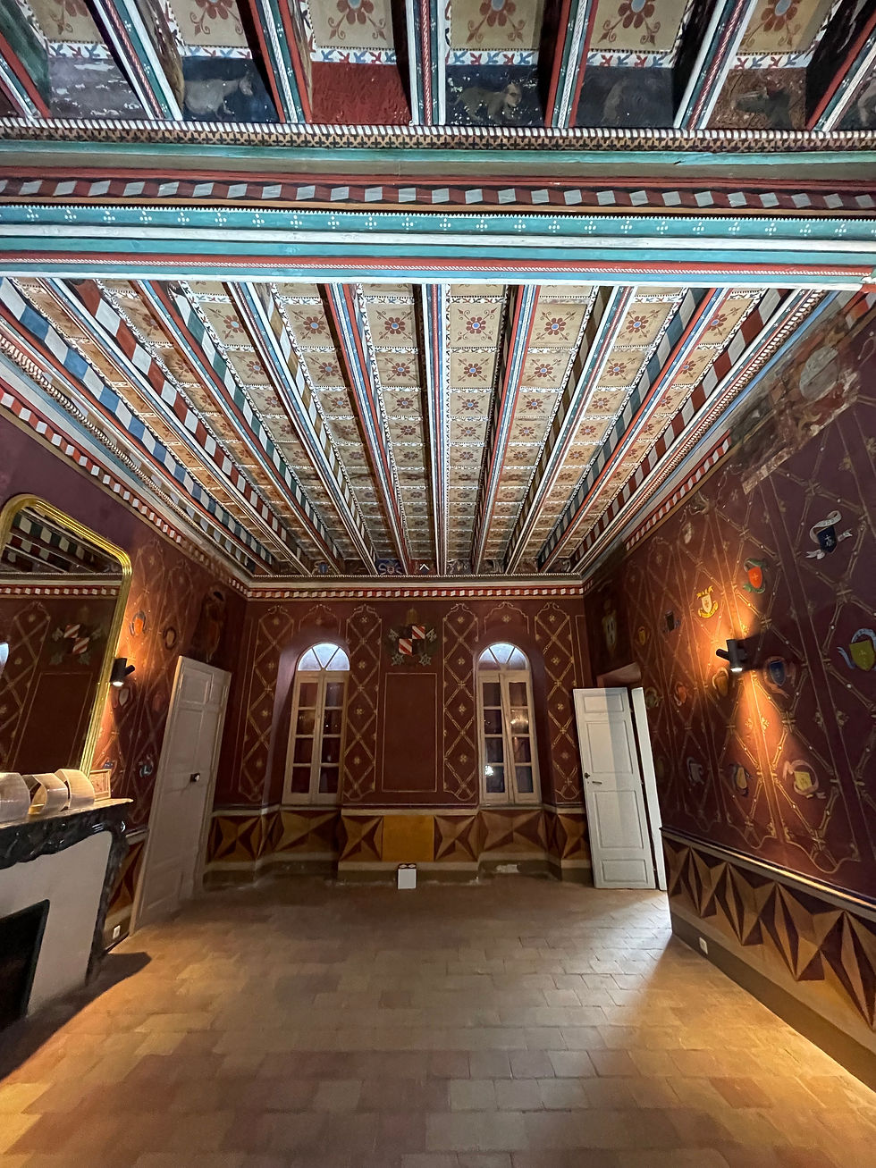 The abbot's room, featuring an ostentatious ceiling that reflects the grandeur and elegance of its historical design.