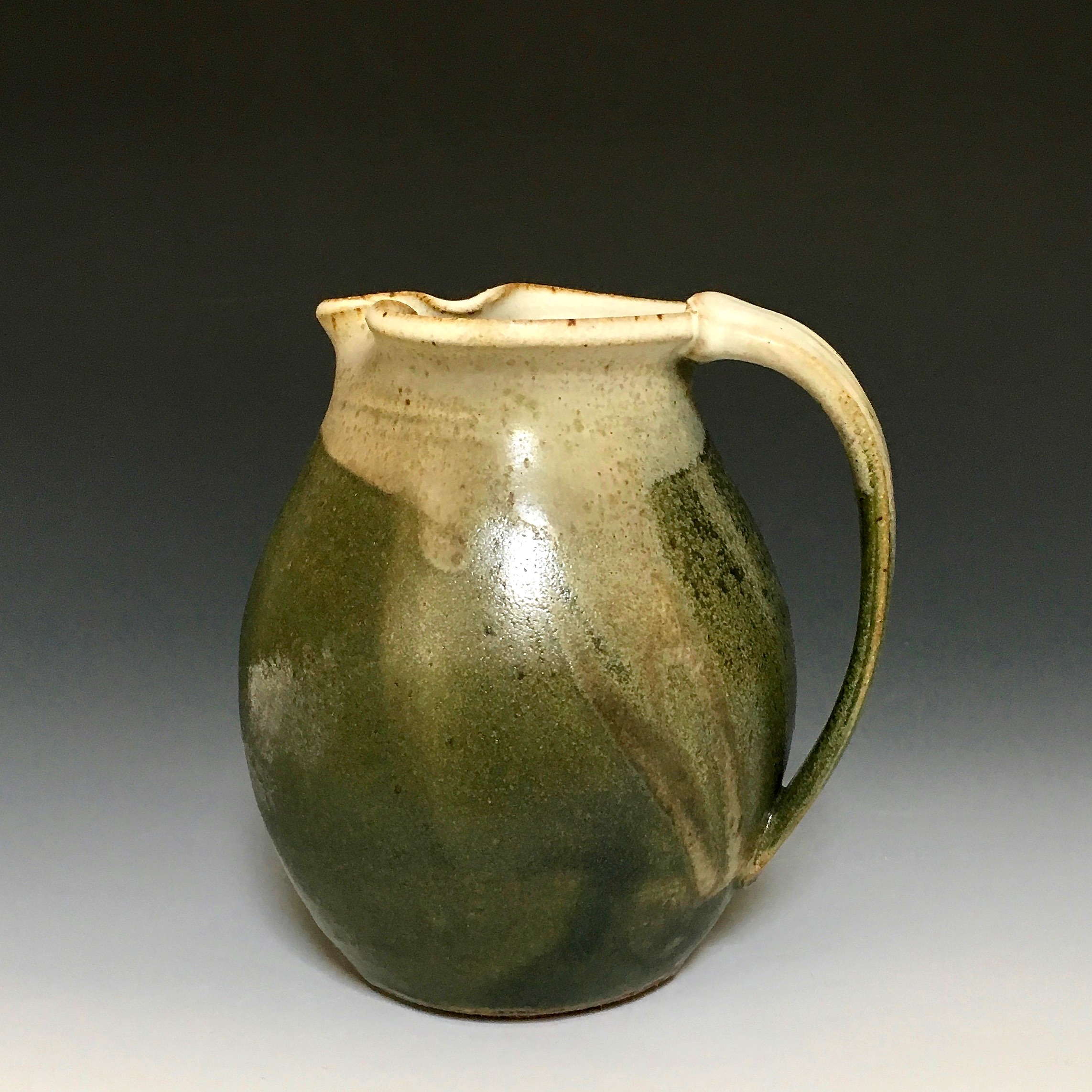 Pitcher Small