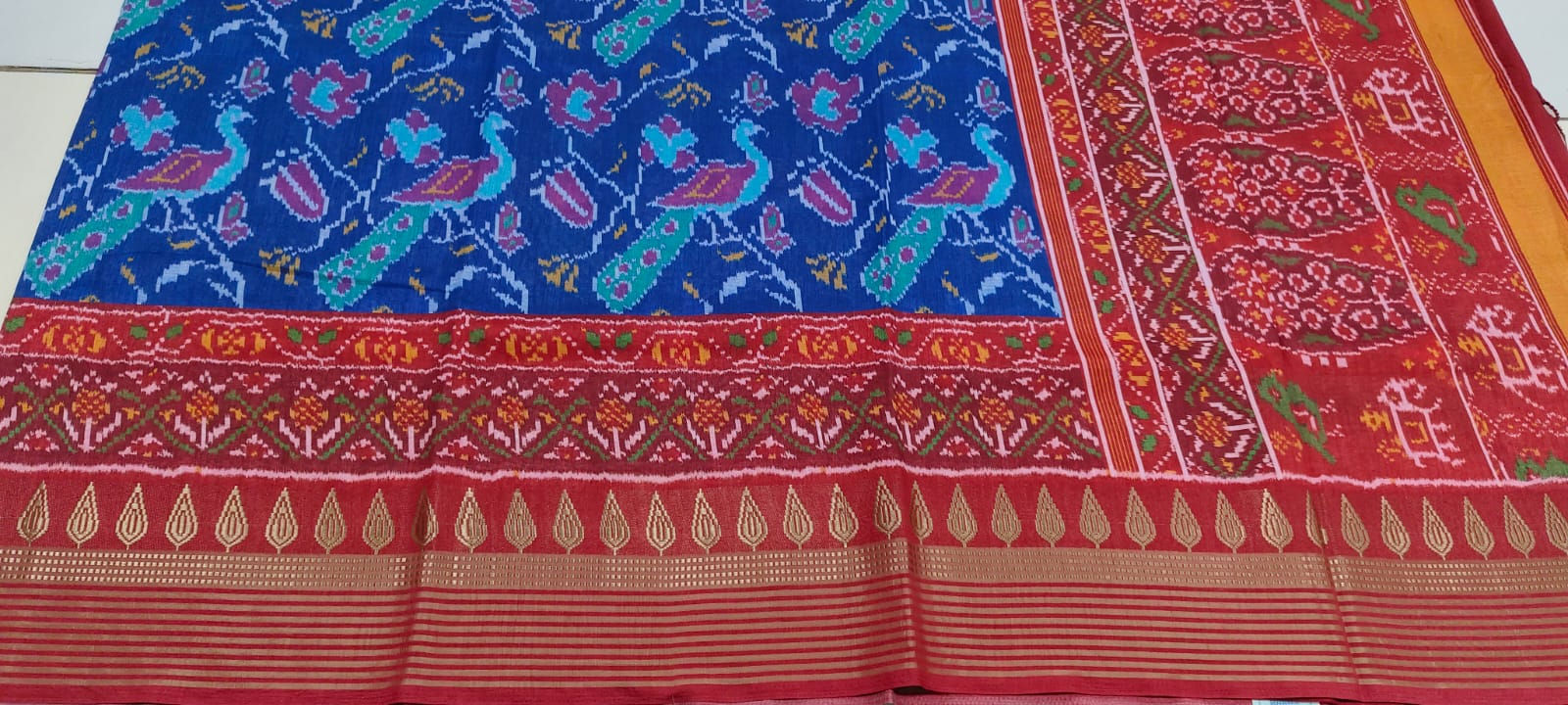 Pochamalli silk