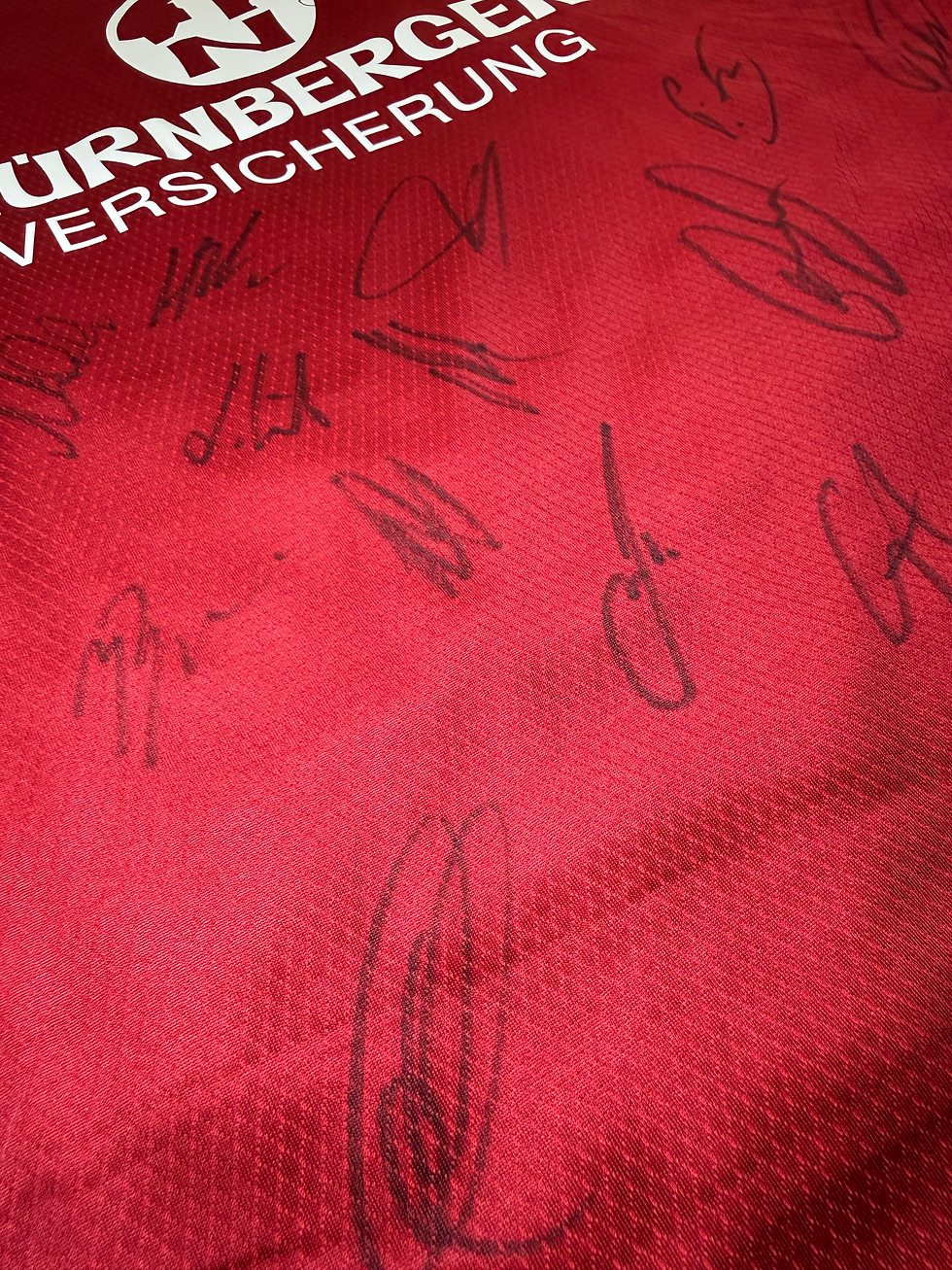 Miniaturbild: 2016-17 1.FC Nürnberg Heimtrikot XXL Behrens