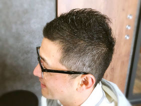 刈り上げスタイル