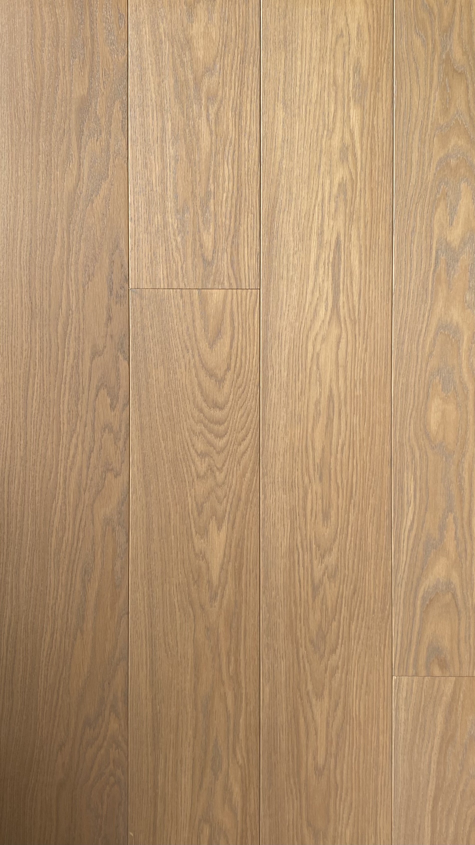 Grey Brushed
European Oak 
180x21mm
Prime grade
Product code: WF140 
