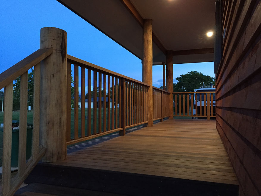 Hardwood Timber deck with hand railing
