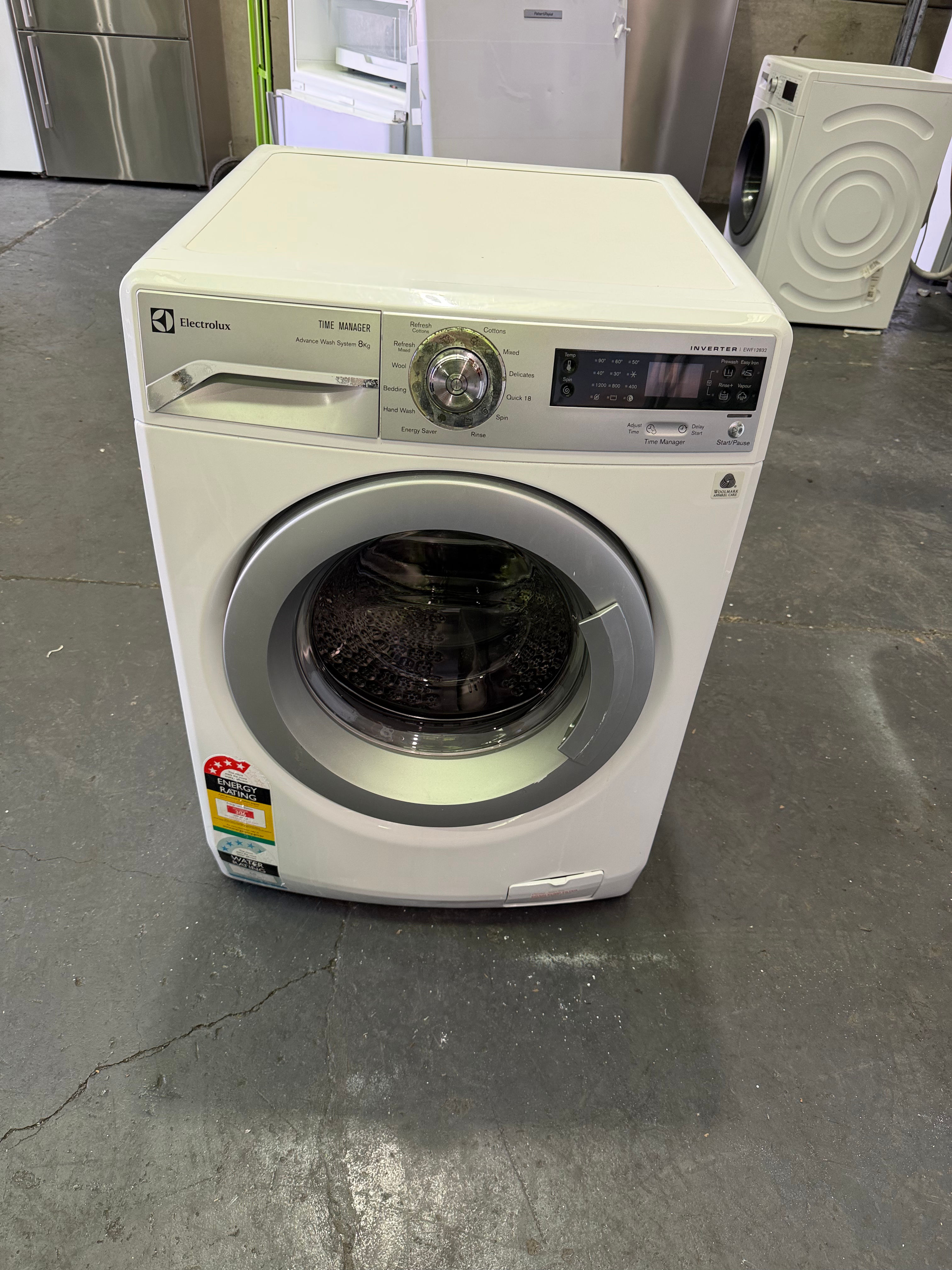 8kg Electrolux Front Loader (FL1552)