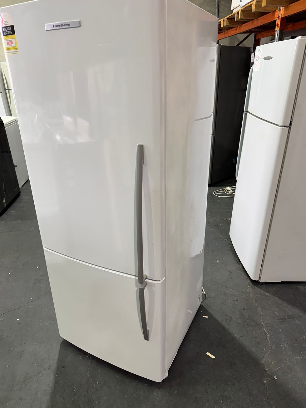 Thumbnail: 442L Fisher & Paykel White Bottom Mount Fridge (F1498)