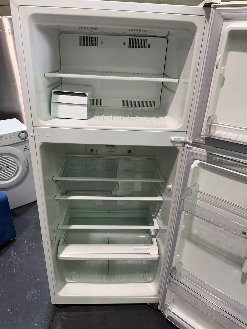 Thumbnail: 364L Electrolux Top Mount Fridge (F1165)