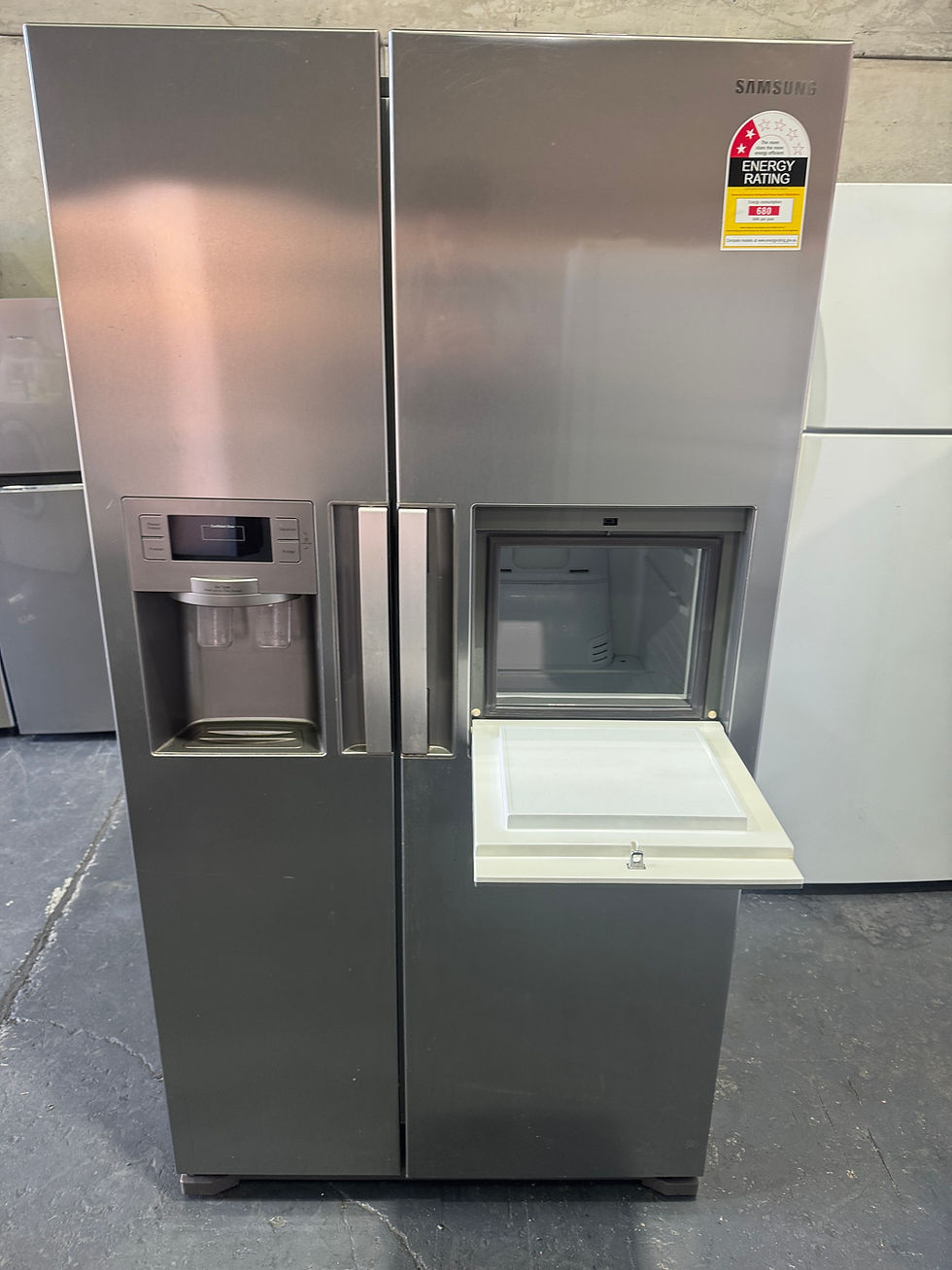 Thumbnail: 607L Samsung Side by Side Fridge (F1275)