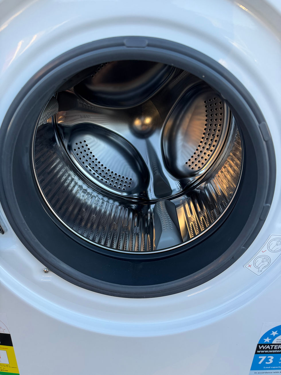 Thumbnail: 8.5kg Fisher & Paykel SmartDrive Front Loader (FL1230)