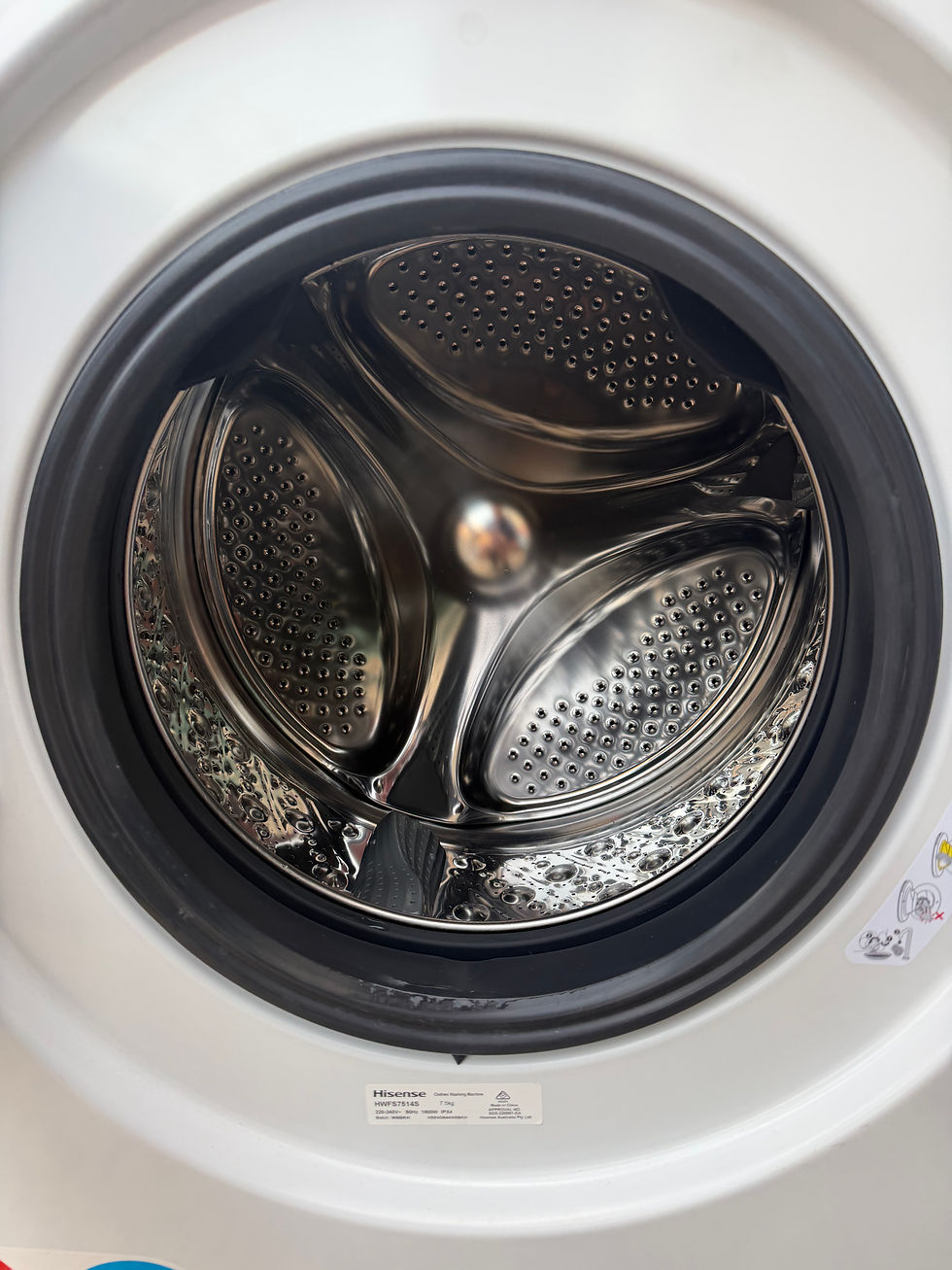 Thumbnail: 7.5kg Hisense Front Loader (FL1164)