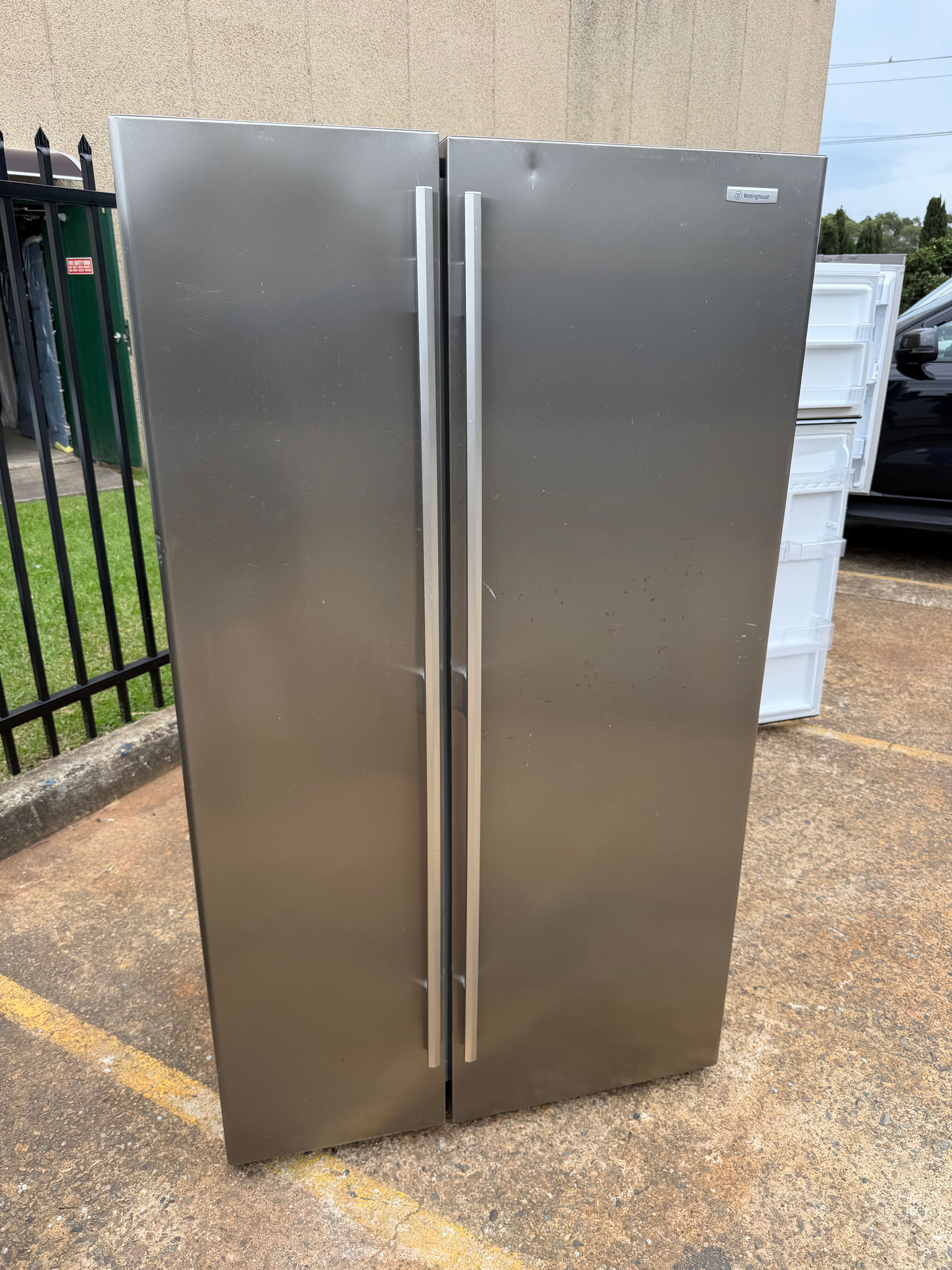 700L Westinghouse Side by Side Stainless Steel Fridge (F856)