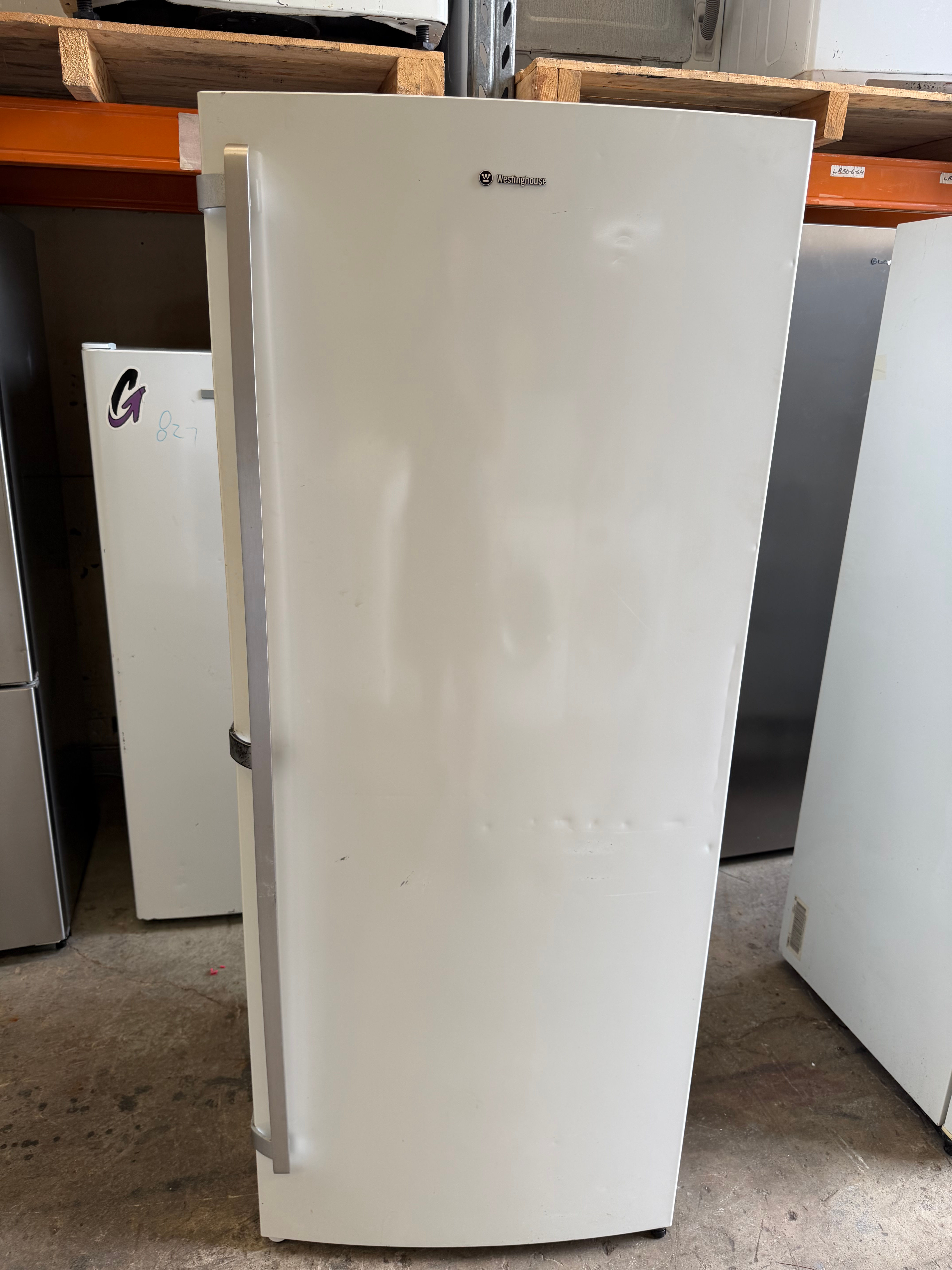 501L Westinghouse Upright Fridge (F831)