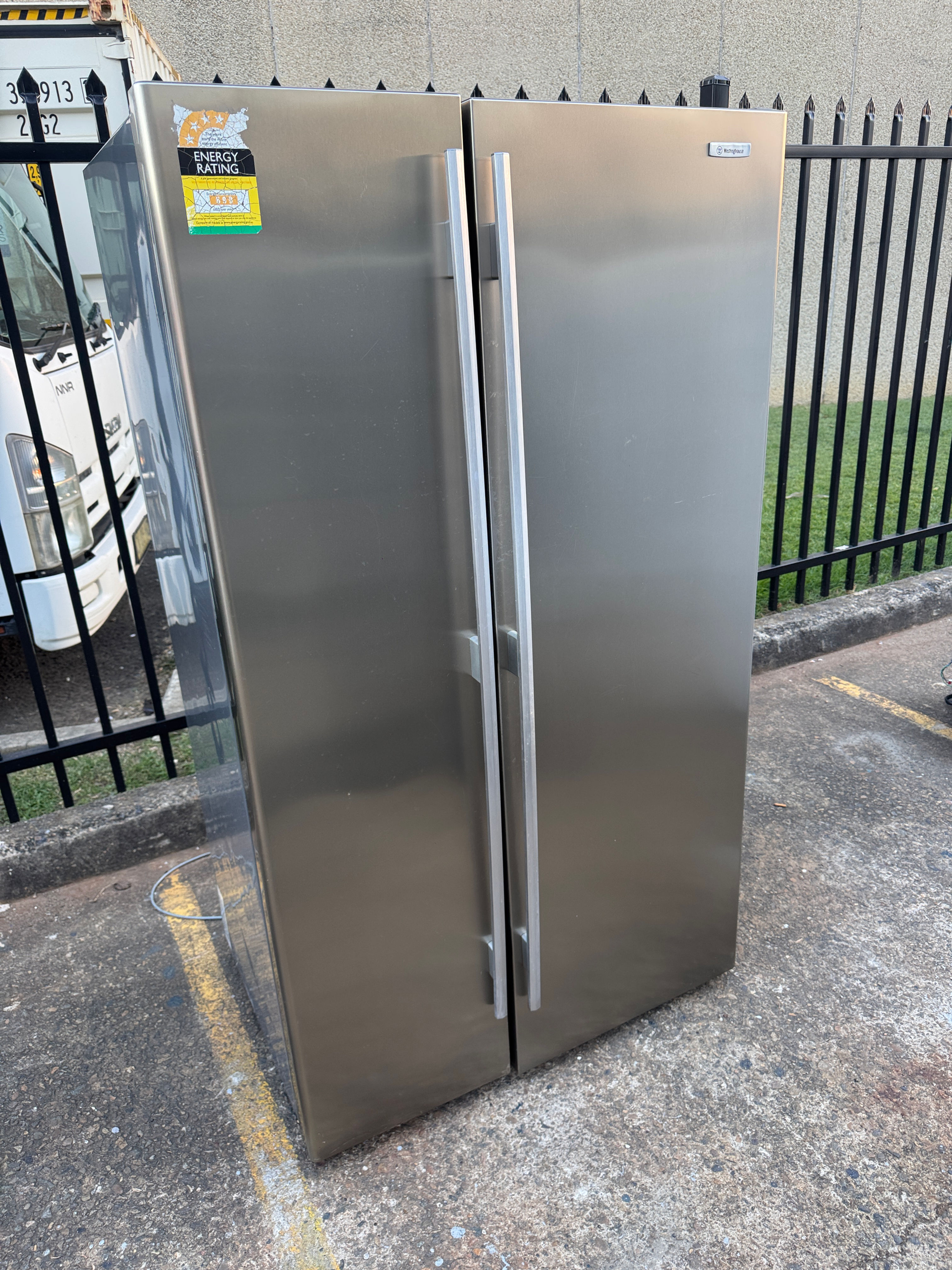 700L Westinghouse Side by Side Stainless Steel Fridge (F1028)