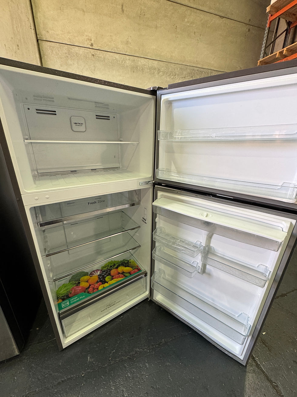 Thumbnail: 496L Hisense Silver Top Mount Fridge (F1372)