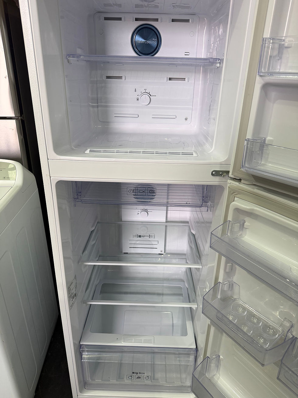 Thumbnail: 343L Samsung Top Mount Fridge (F1164)