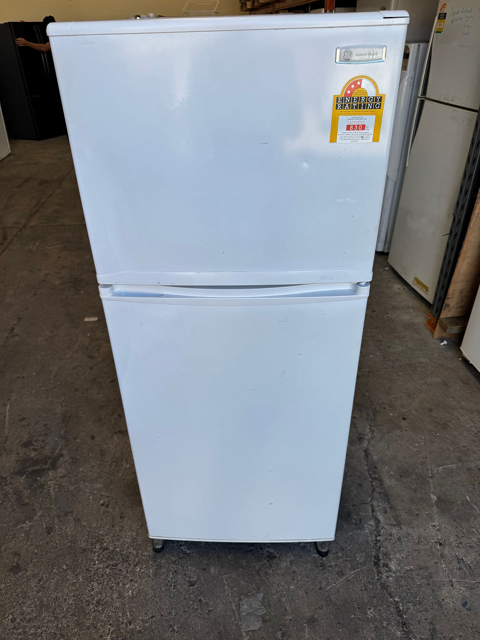 Thumbnail: 284L General Electric Top mount Fridge (F893)