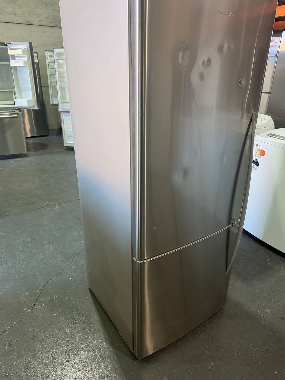 Thumbnail: 442L Fisher & Paykel Stainless Steel Fridge (F1218)