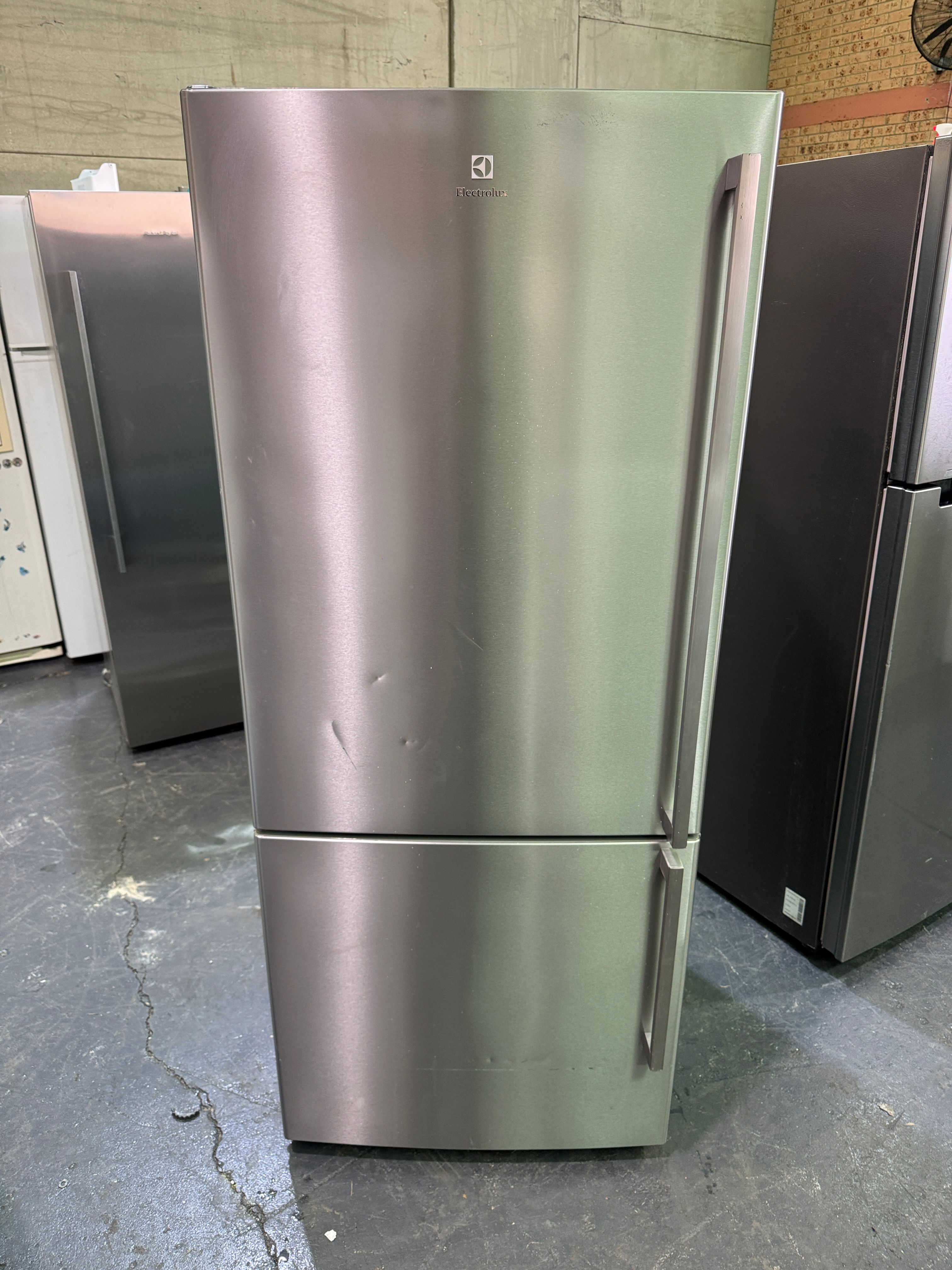 430L Electrolux Stainless Steel Bottom Mount Fridge (F1240)