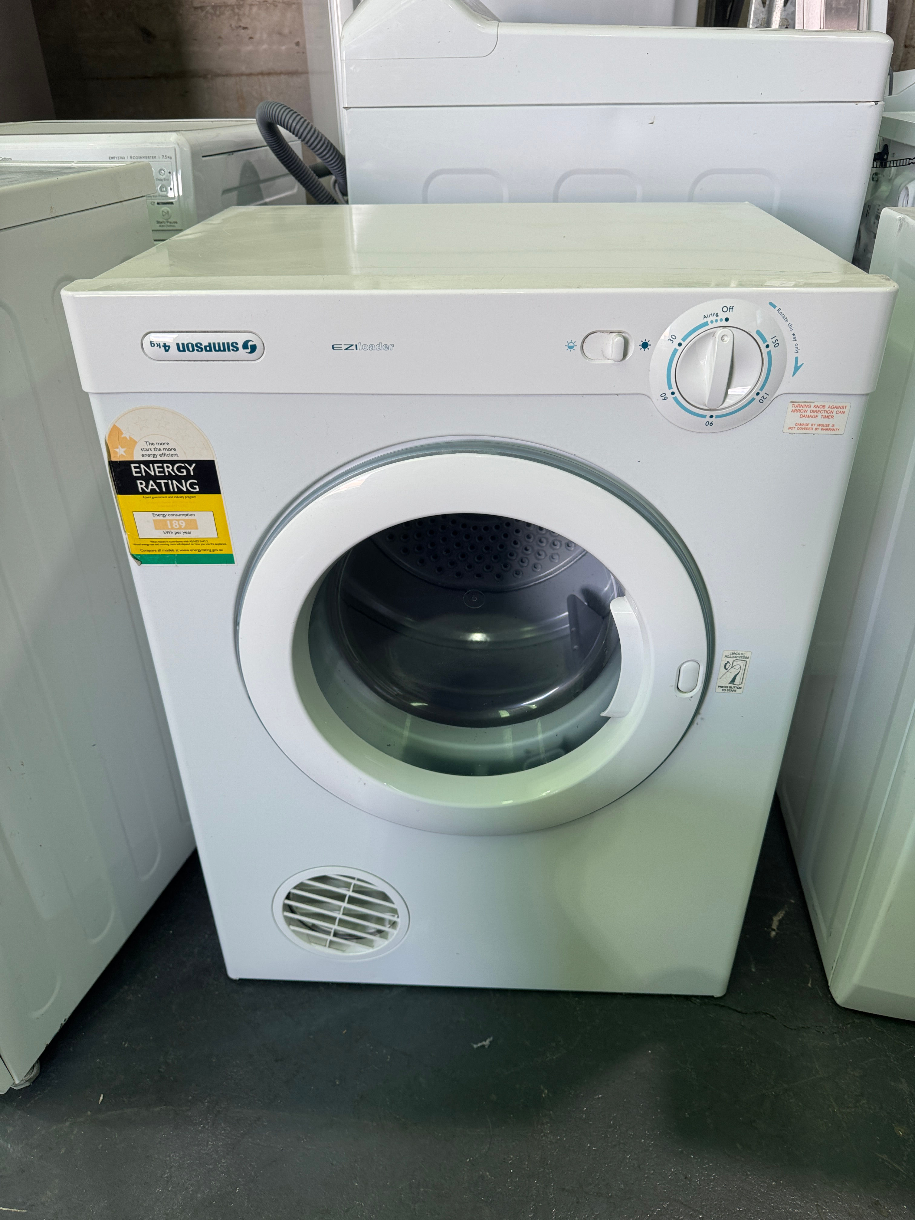 4kg Simpson Vented Dryer (DR728)