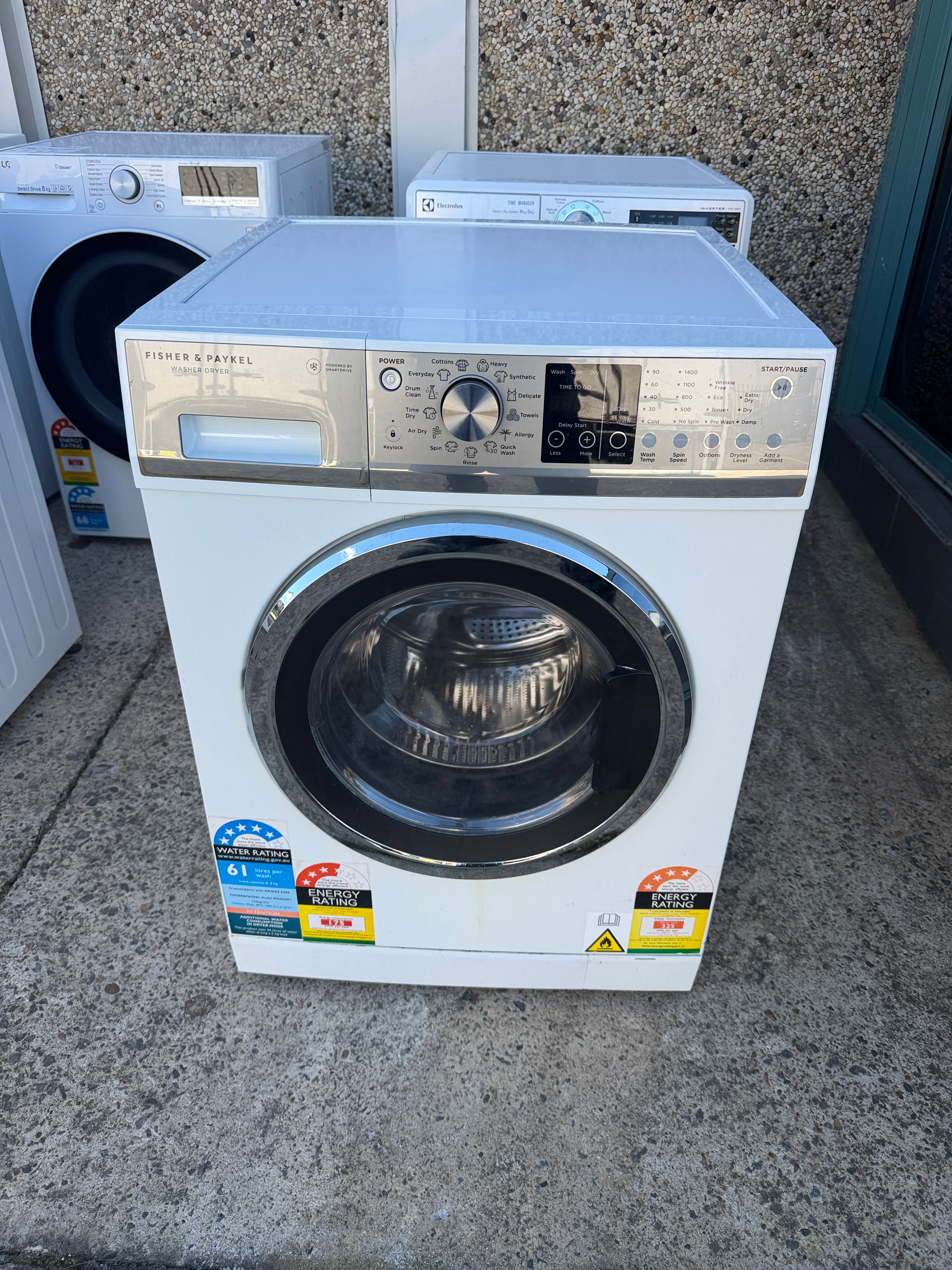 8.5kg/5kg Fisher & Paykel Washer/Dryer Combo (C185)