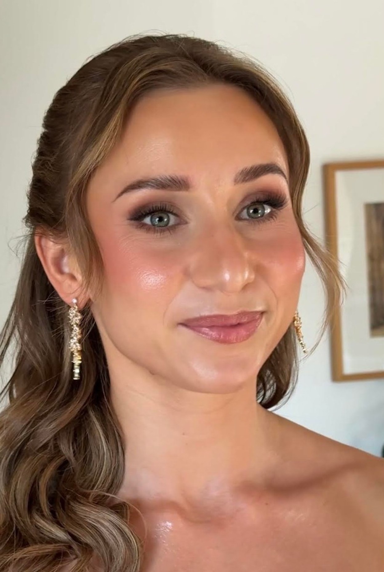 Polished bridal makeup by Holly Ann Bridal