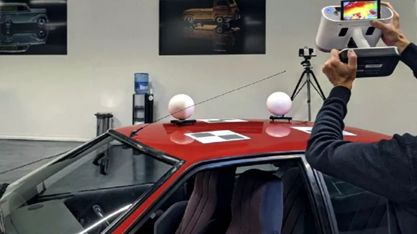3D scanning classic renault car