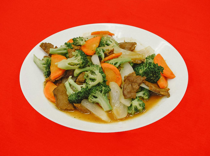 img-beefandbroccoli.jpg