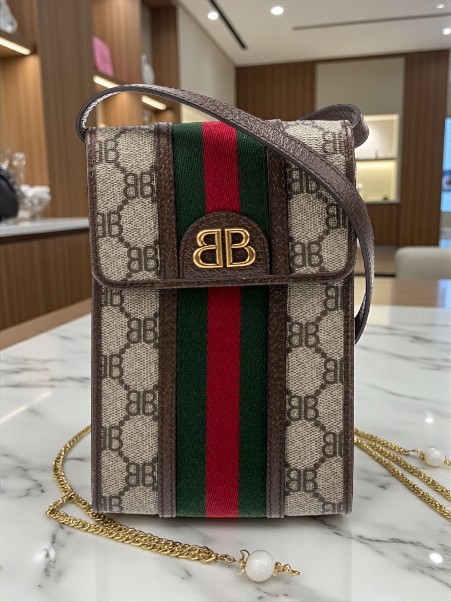 Gucci X Balenciaga Camera Bag THE HACKER Beige Sherry Line