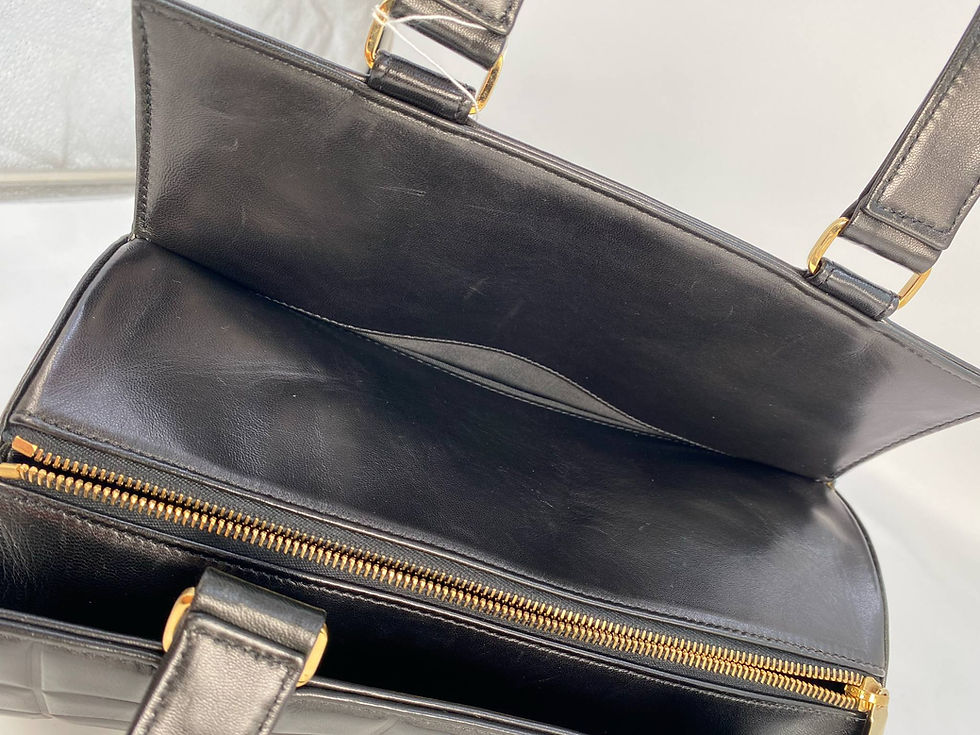 Thumbnail: Chanel Choco Bar Barrel shoulder bag