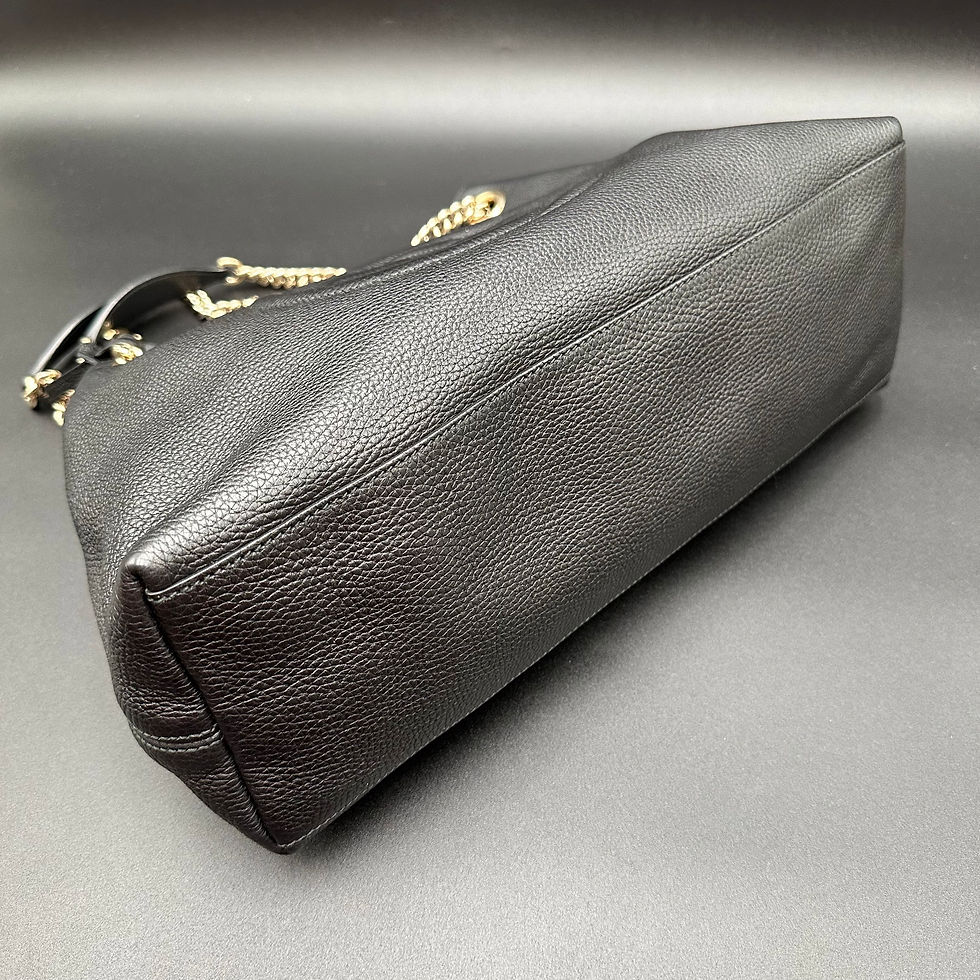Thumbnail: Gucci Soho Chain Black pebbled leather tote