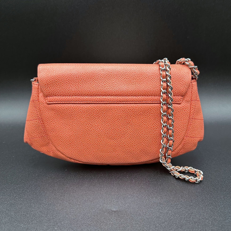 Thumbnail: Chanel Caviar Half Moon Wallet On Chain - Pink