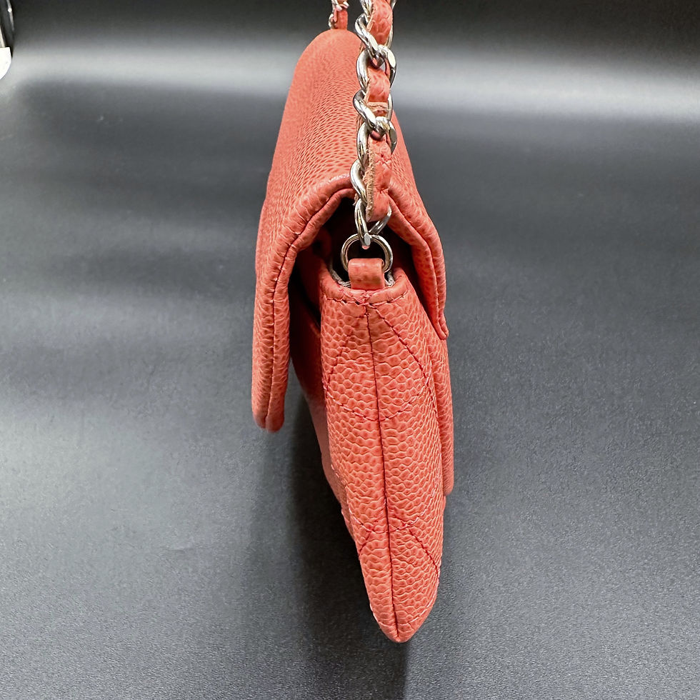 Thumbnail: Chanel Caviar Half Moon Wallet On Chain - Pink