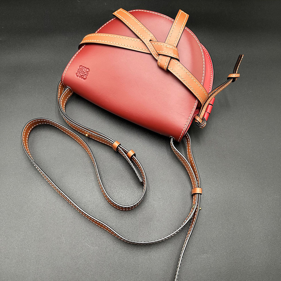 Thumbnail: Loewe Box Calfskin leather Small Gate Crossbody in Hazelnut, Pecan and Red