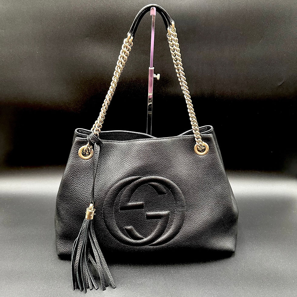 Thumbnail: Gucci Soho Chain Black pebbled leather tote