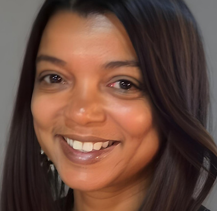 Nicole Rouzan photo.jpg