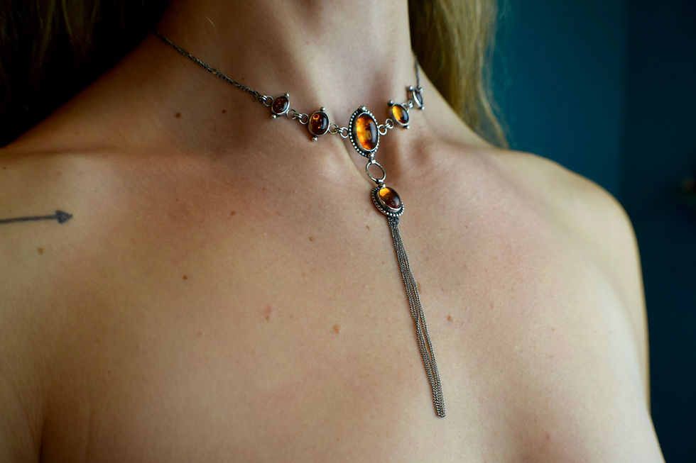 Thumbnail: Aphrodite Collar