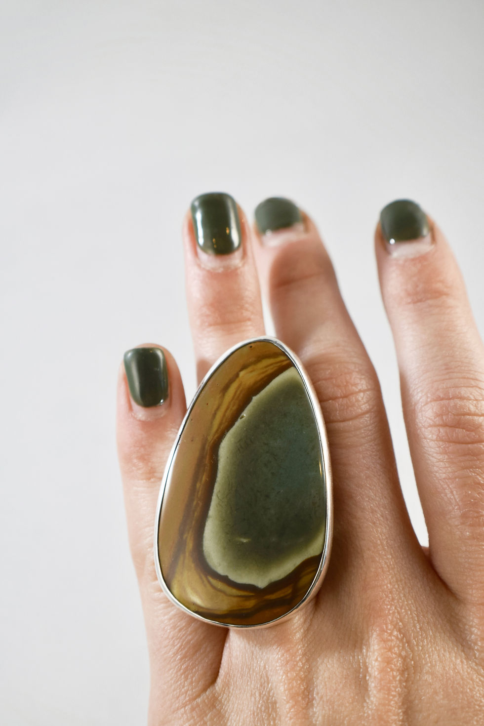 Thumbnail: Multidirectional Statement Ring