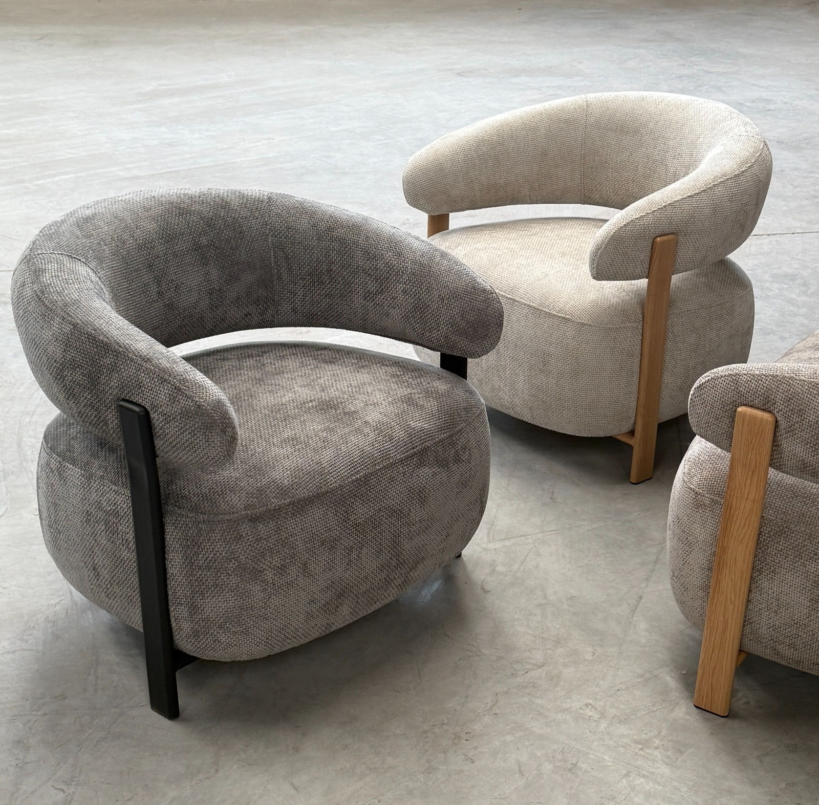 Sillon Bari Gris base Negra