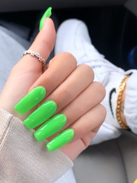 ACRYLIC NAILS AT HOME