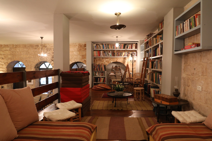 Shulamit Yard upper gallery